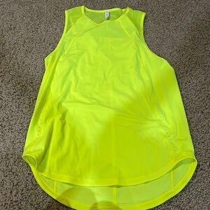 NWOT size 12 lululemon tank top
